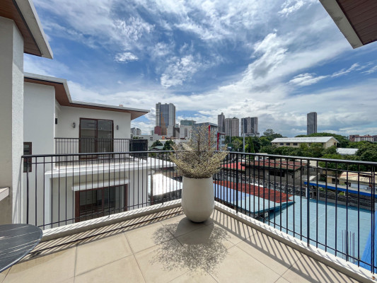 Remarkable 5-Storey Townhouse For Sale
