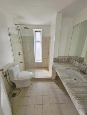 An Impressive 4 Bedroom Condo for Sale in New Manila,
