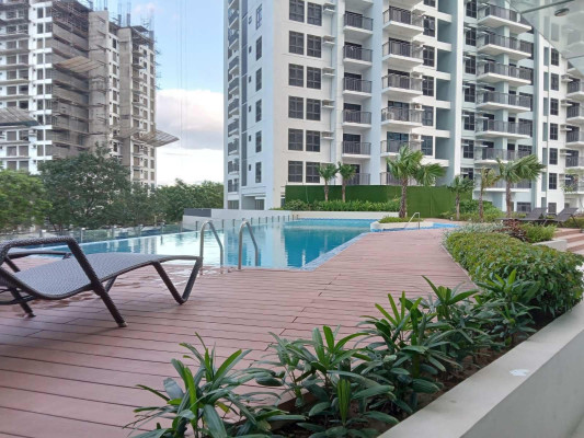 A Prime 1 Bedroom Condo Unit for Sale in Vertis North