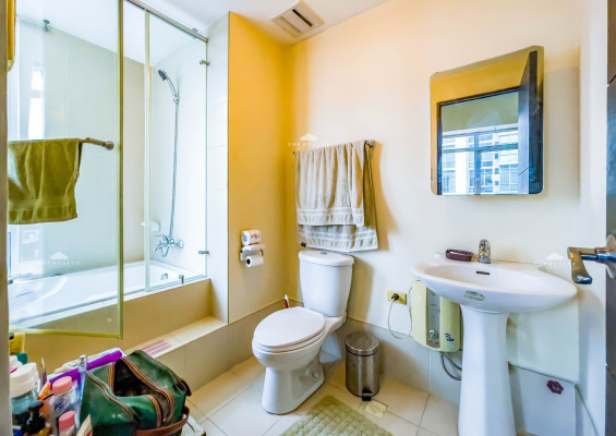 This semi-furnished condo comes with a spacious balcony