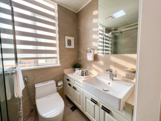 Explore this Elegant Townhouse in San Juan City