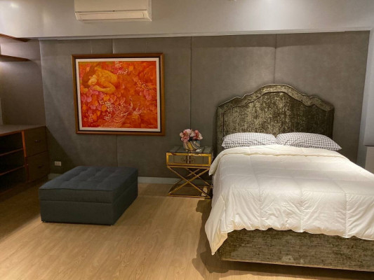 One Shangri-La Place | Two Bedroom 2BR Condo Unit For Sale in Mandaluyong City