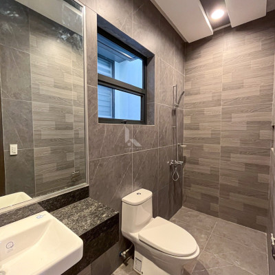 Stunning Pre-selling Townhouse For Sale in EDSA