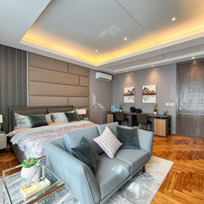 Stylish Modern Townhouse For Sale