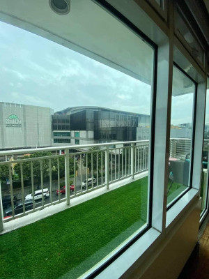 A Contemporary Modern Condo for Sale in Taguig City