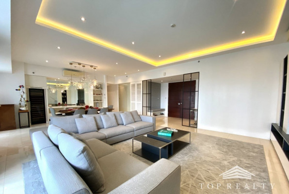 Grand Hyatt Residences | Classy and Modern Unit Three Bedroom 3BR Condo for Sale