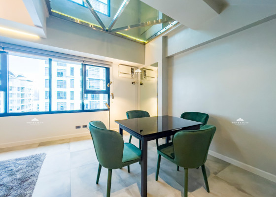 Interior-designed Loft type Condo Unit for Sale in The Fort Residences, BGC