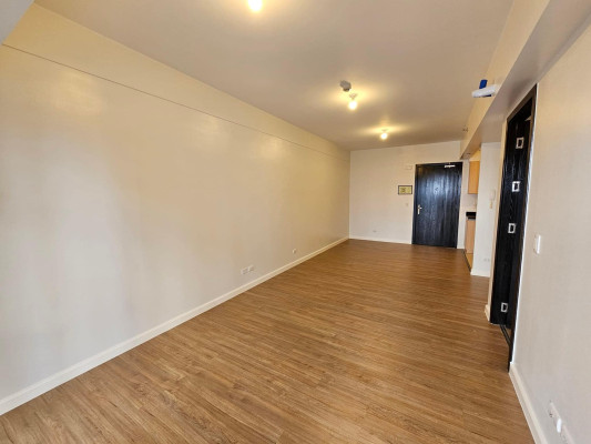 Prime 1 Bedroom Condo for Sale in Park Triangle Residences, BGC