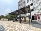 A Lavishing One Floor per Unit Condo for Sale in Commonwealth