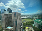 Very spacious 3 bedroom unit