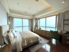 Modish Lower Penthouse for Sale in One Serendra