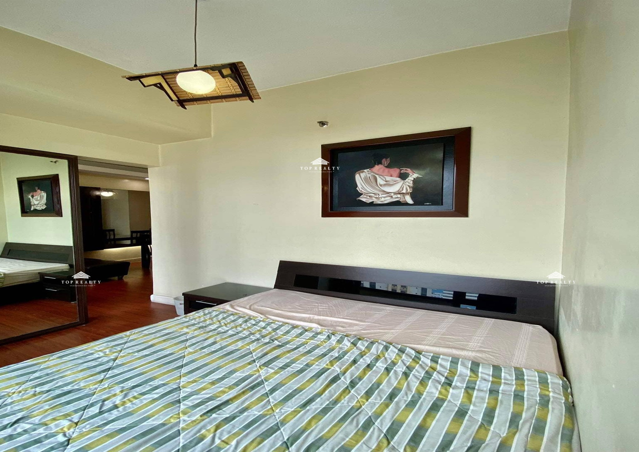BELLAGIO Condo Unit for Sale photo 5