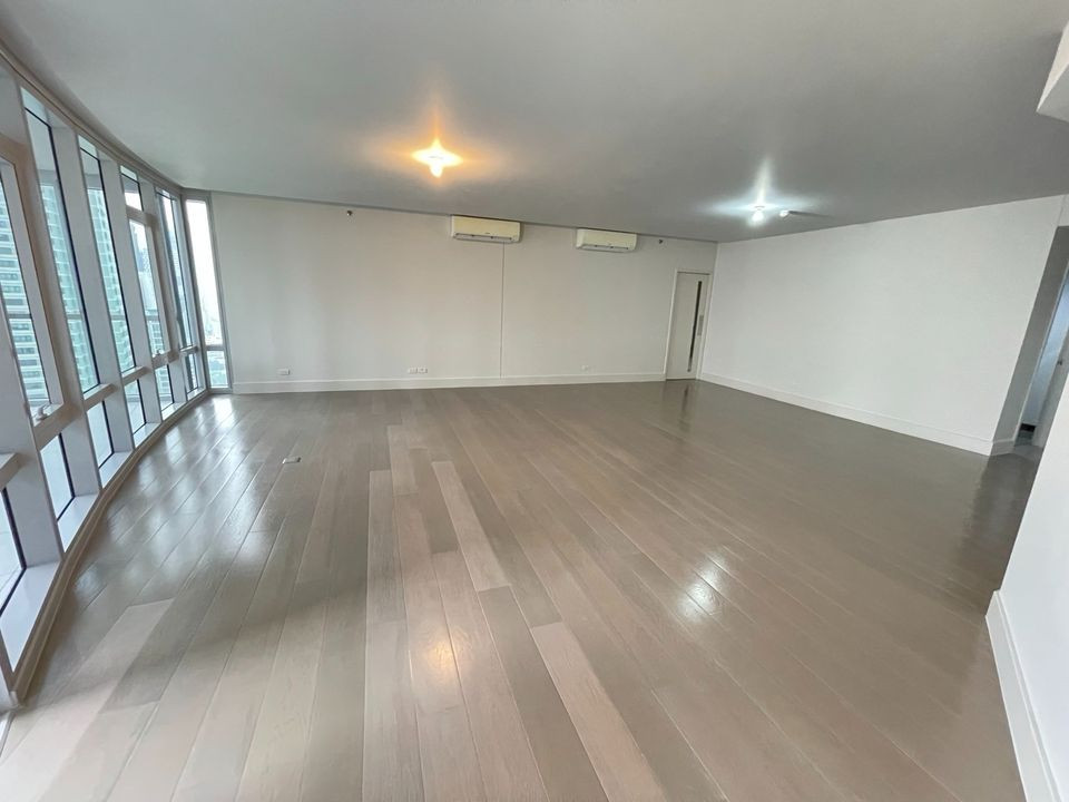 3BR Proscenium at Rockwell photo 2