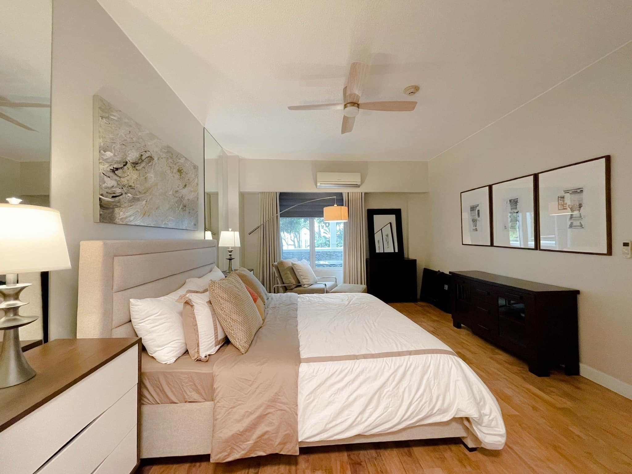 An Elegant 1 Bedroom Condo for Sale in One Serendra photo 4