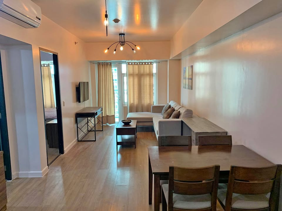 1BR unit in Two Serendra Condo for Sale photo 1
