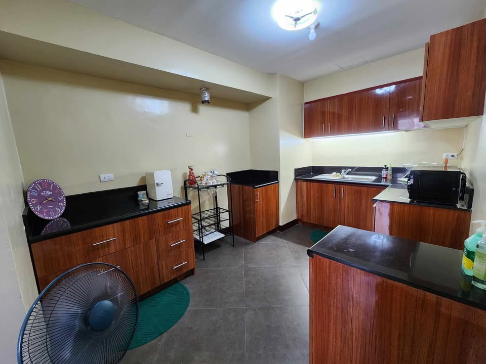 3 Bedroom Condo Unit For Sale Located at Sarasota, Newport City photo 3