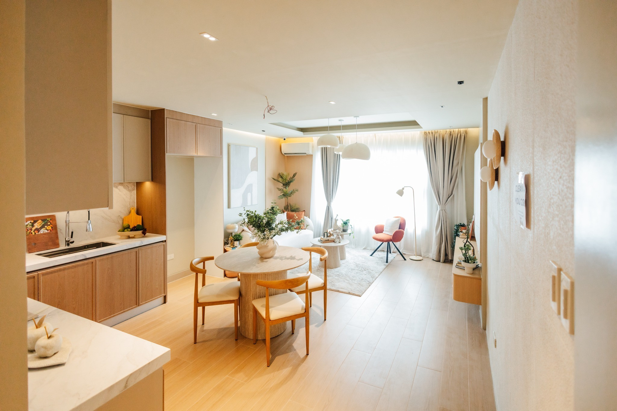 Snatch this Picturesque 4-Bedroom Townhouse photo 1