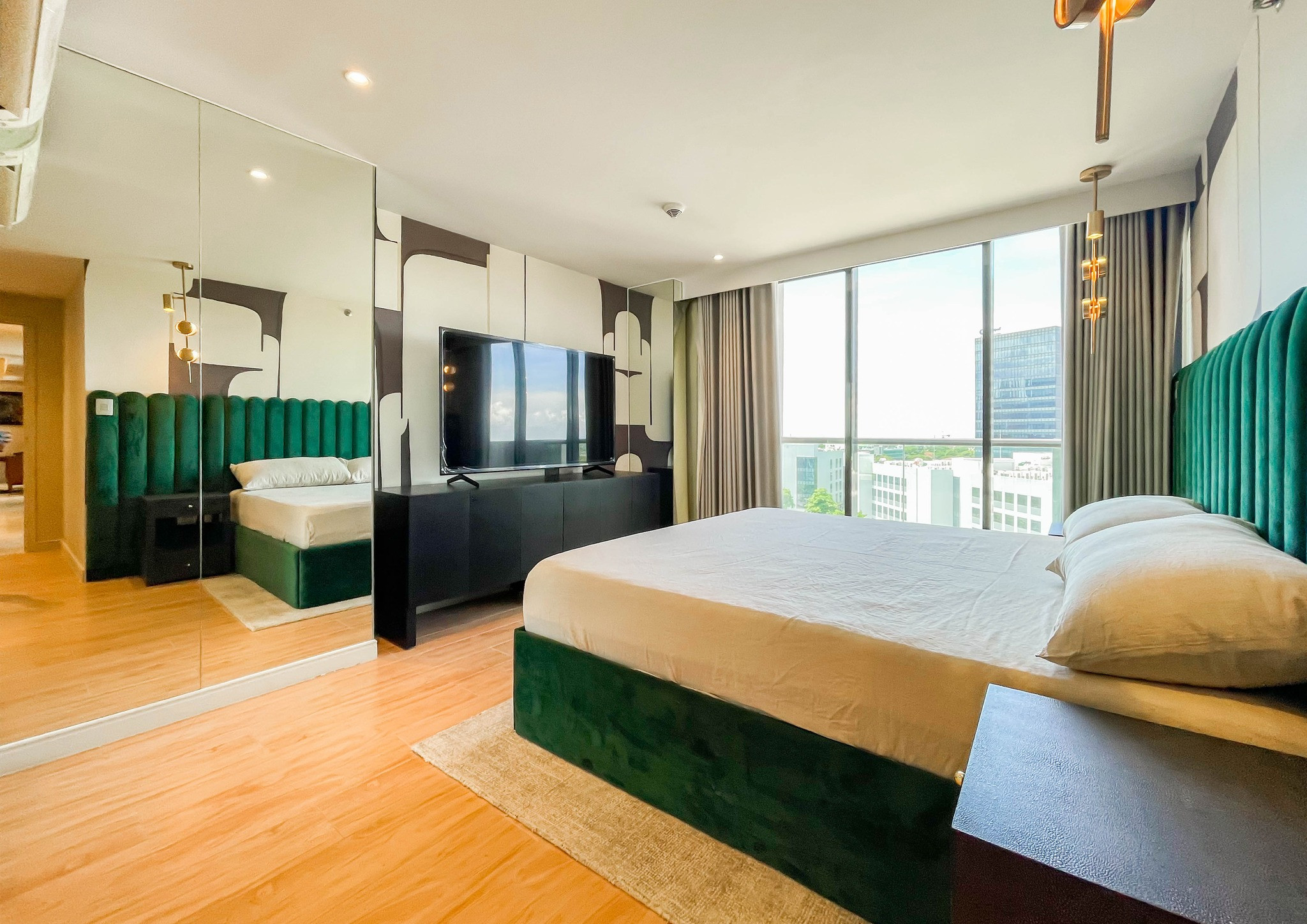 The Albany Luxury Residences photo 4