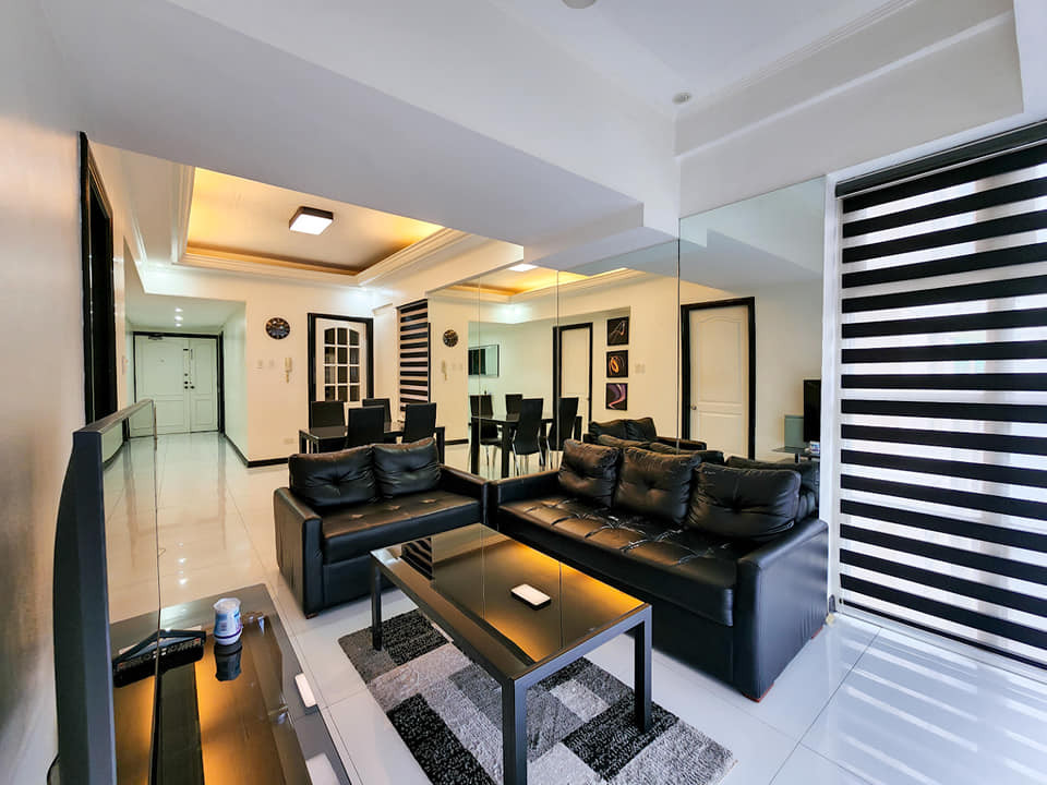 2BR Condo for SALE in One Lafayette Square Salcedo Village Makati City photo 1