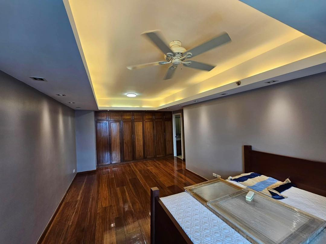 A Stylish 3 Bedroom Condo for Sale in The Grove, Rockwell photo 5