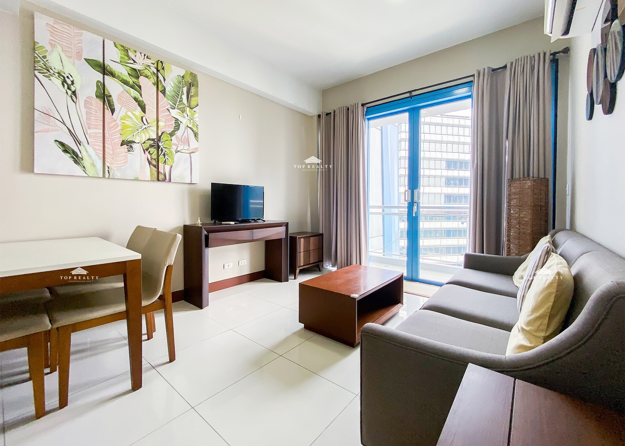 2BR Fully furnished Condo Unit with Unobstructed View for Sale in Three Central photo 1