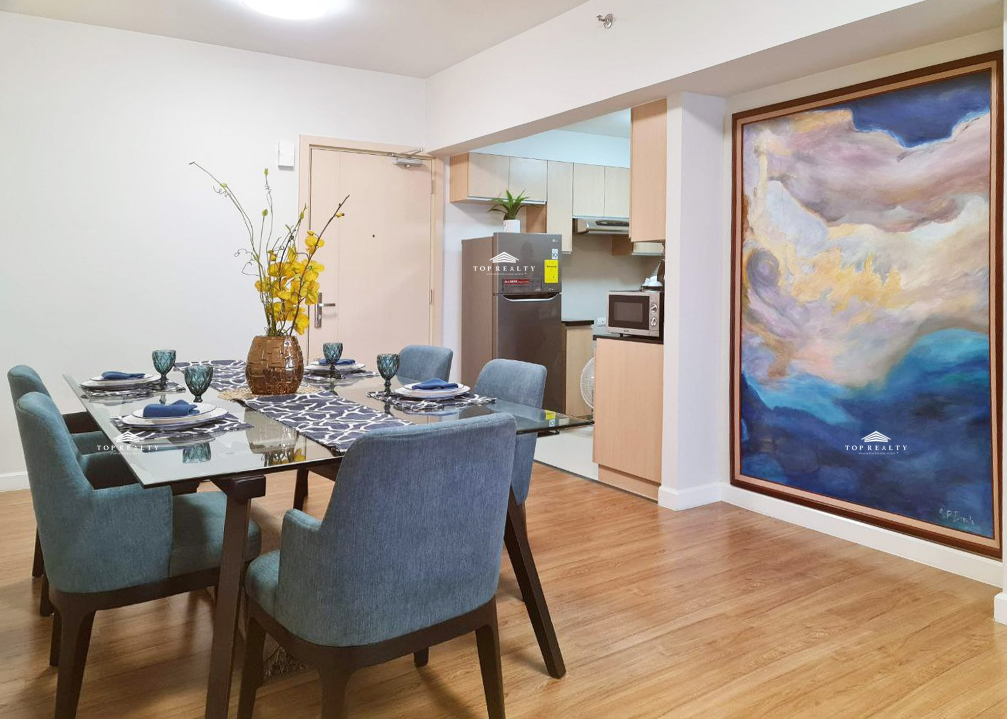 1BR Condo Unit with Homey Interiors for Sale in The Sandstone at Portico photo 4