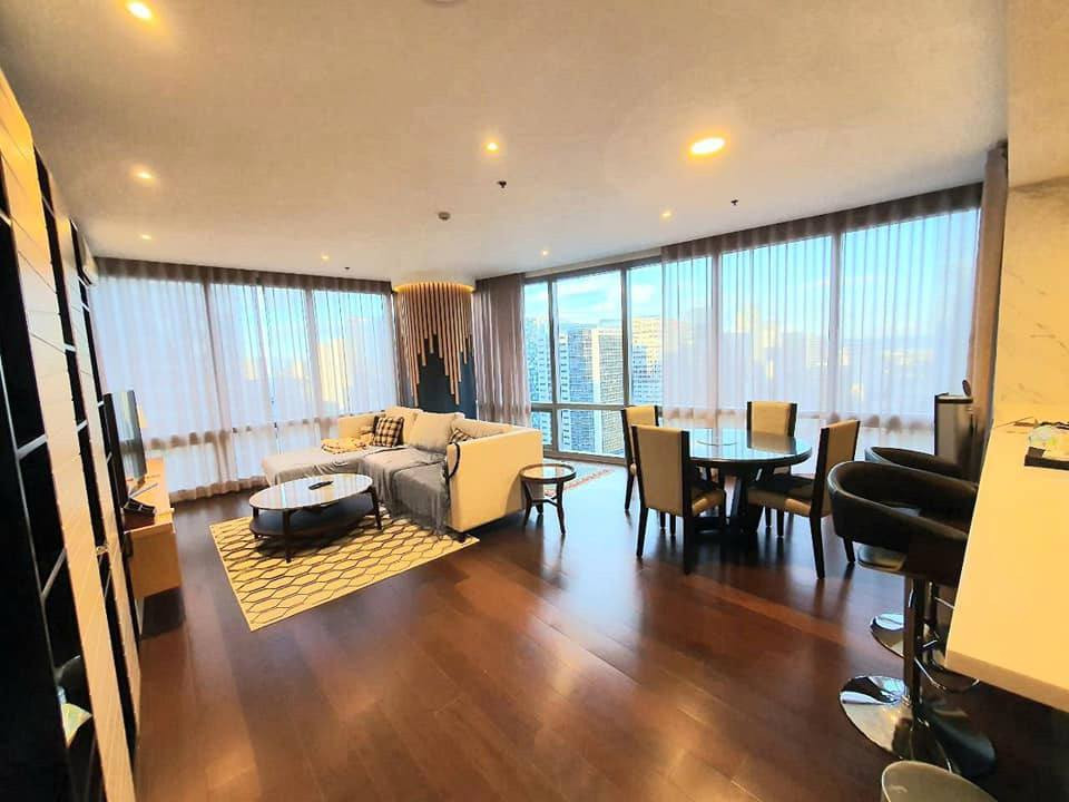 2BR Big unit at THE SUITES photo 1