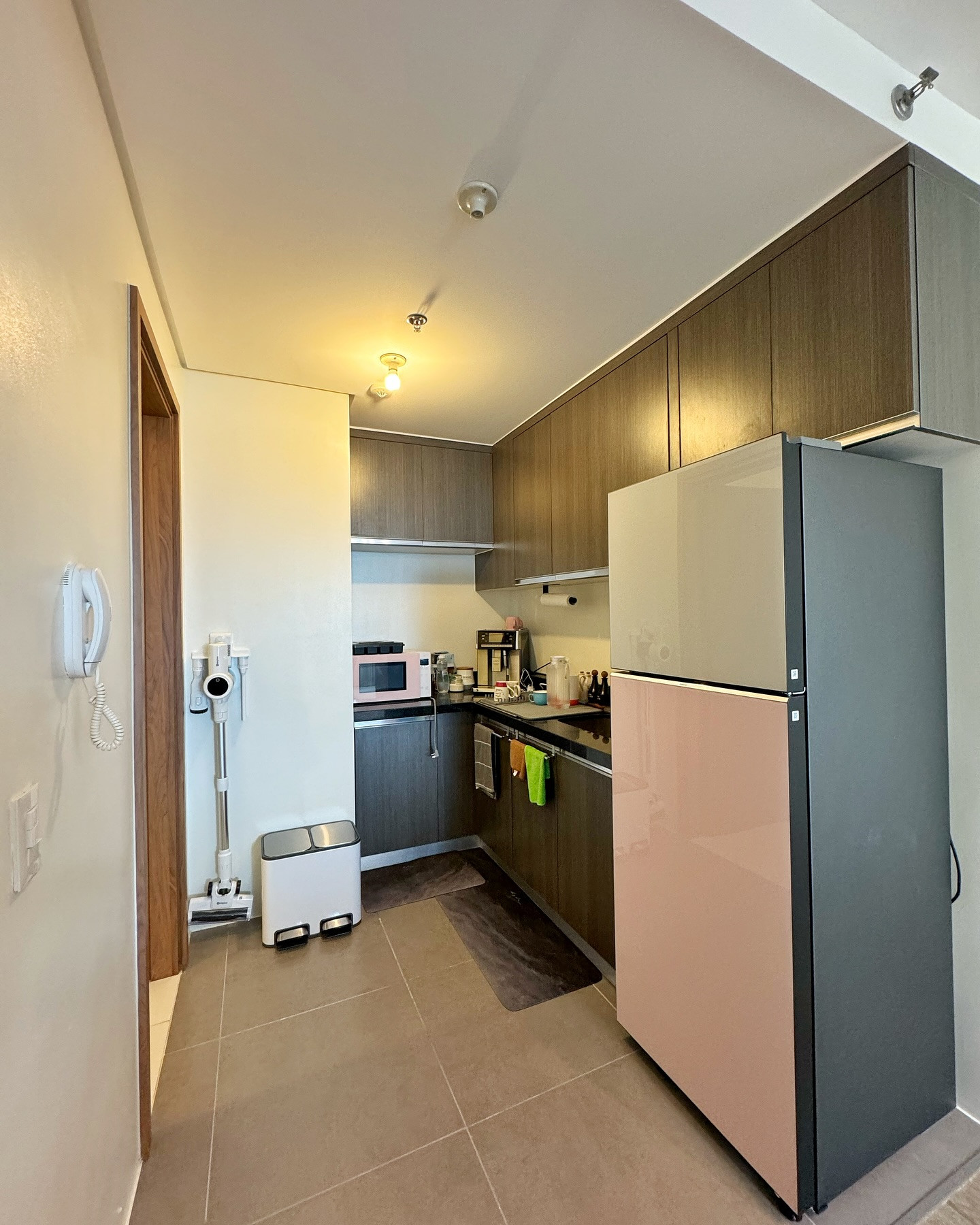 Brand New Furnished Condominium for Sale in The Connor at Greenhills photo 4