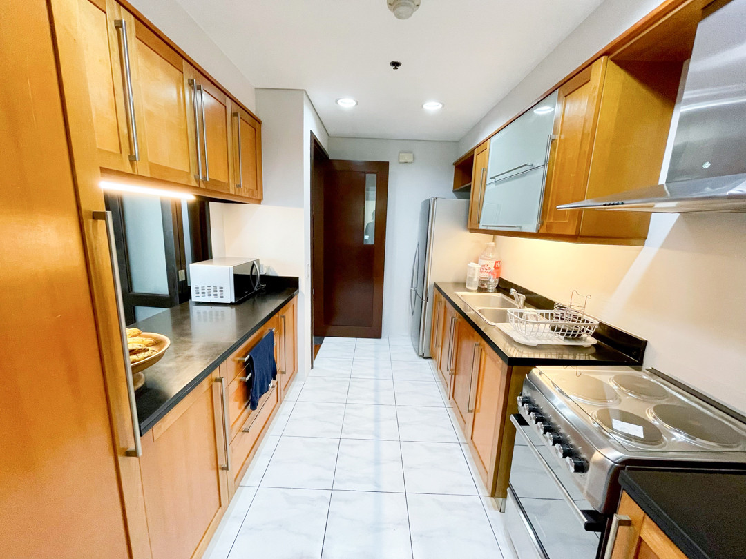 2BR Unit For Sale - The Residences at Greenbelt photo 4