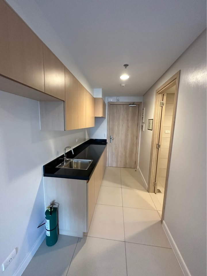 The Gentry Residences 3br for sale photo 4