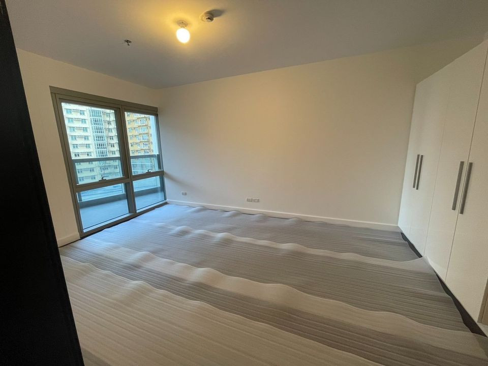 3BR East Gallery Place | BGC photo 2