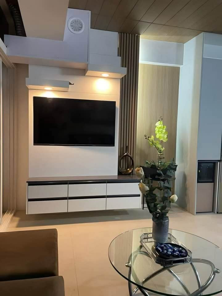 1-Bedroom Luxury Condo unit is up FOR SALE photo 2