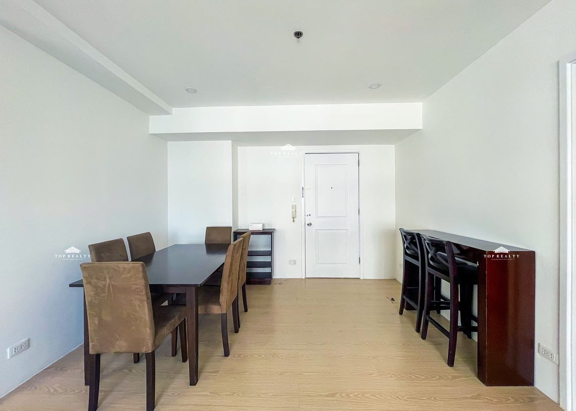 3-bedroom Condo Unit for Sale in South of Market, Bonifacio Global City photo 3