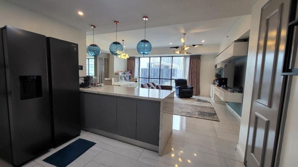 2BR Unit in The Regency at Salcedo photo 4