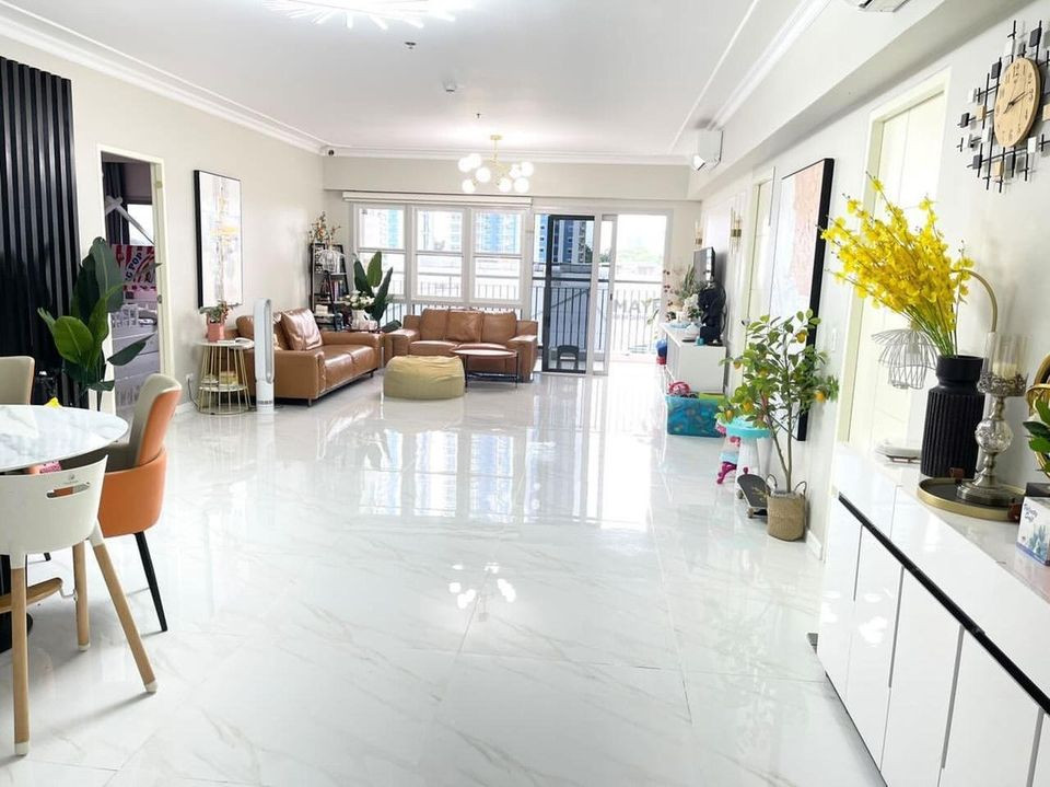 3BR Two Maridien BGC photo 1