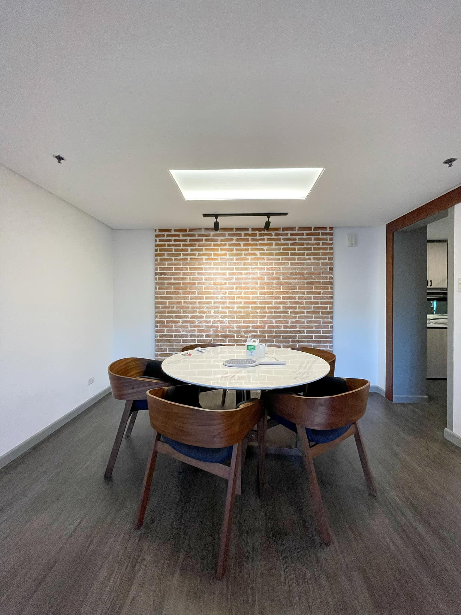 Beautiful Furnished Condo unit for sale w/ 2 Parking Slots photo 3
