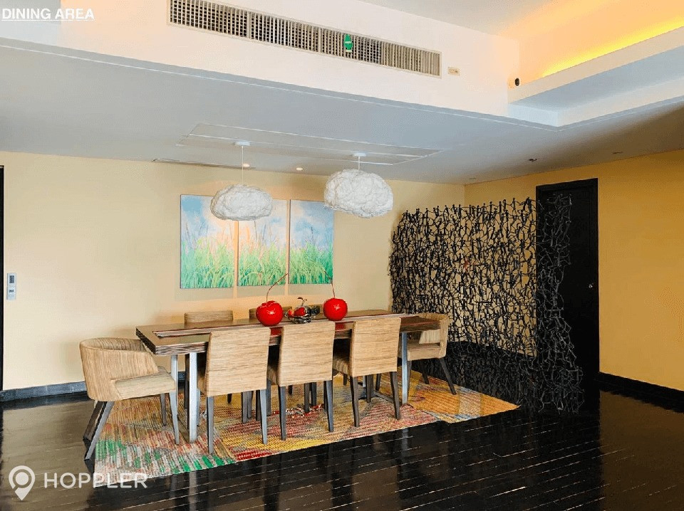 2BR Condo for Sale in The Residences at Greenbelt, Legazpi Village, Makati photo 2