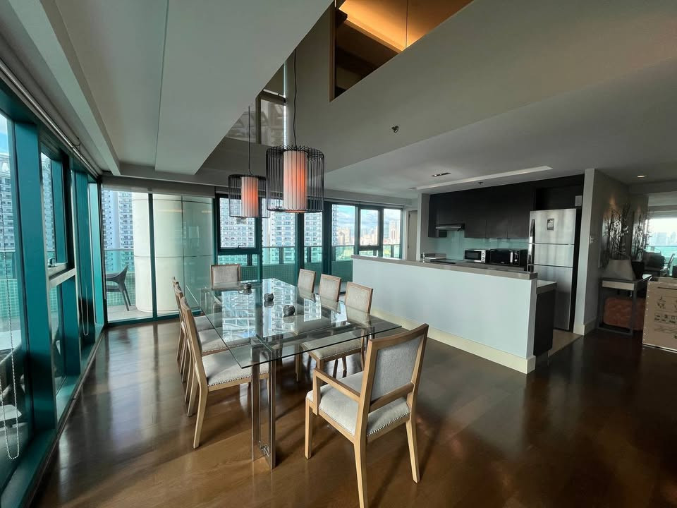 For Sale 3BR in Edades photo 3