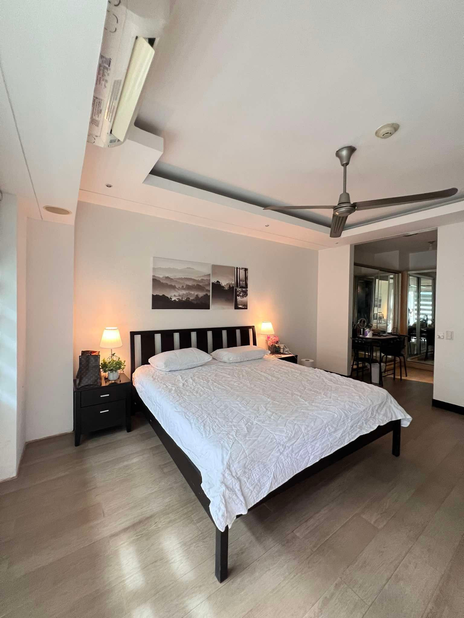 Rare Unit For Sale 2 Bedrooms One Serendra photo 3