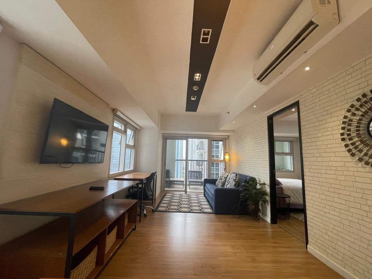 Own this Fully Furnished 1-Bedroom Corner Unit in One Maridien Tower photo 2