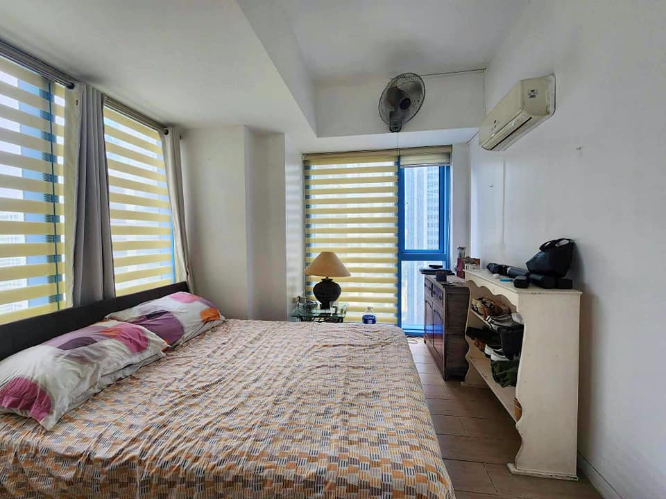 2BR Condo for SALE in Three Central Salcedo Village photo 4