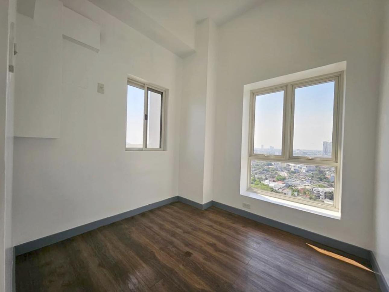 An Impressive 4 Bedroom Condo for Sale in New Manila, photo 4