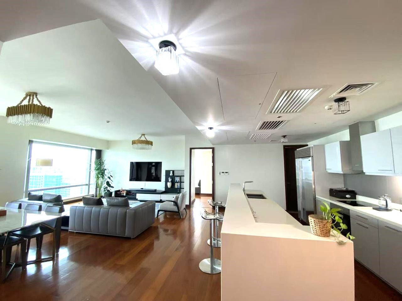 3BR Unit For Sale - Horizon Homes, Shangri-La BGC photo 1