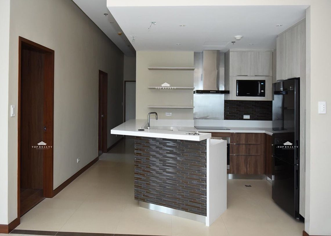 Extensive Corner Unit with Garden for Sale in Aspire Tower, Quezon City photo 4