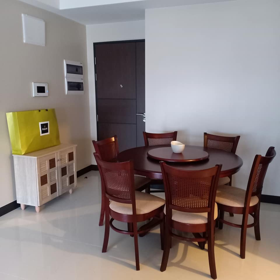 3BR Penthouse Makati | Salcedo Skysuites photo 2