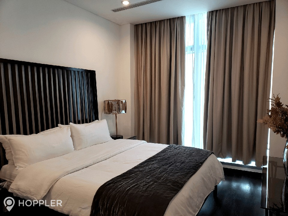 2BR Condo for Sale in Trump Tower Manila, Poblacion, Makati photo 5