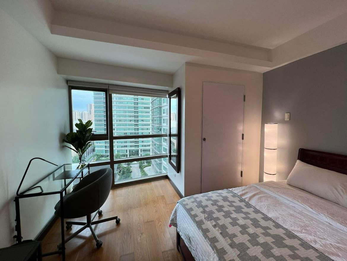 1 Bedroom Unit in The Residences at Greenbelt photo 4