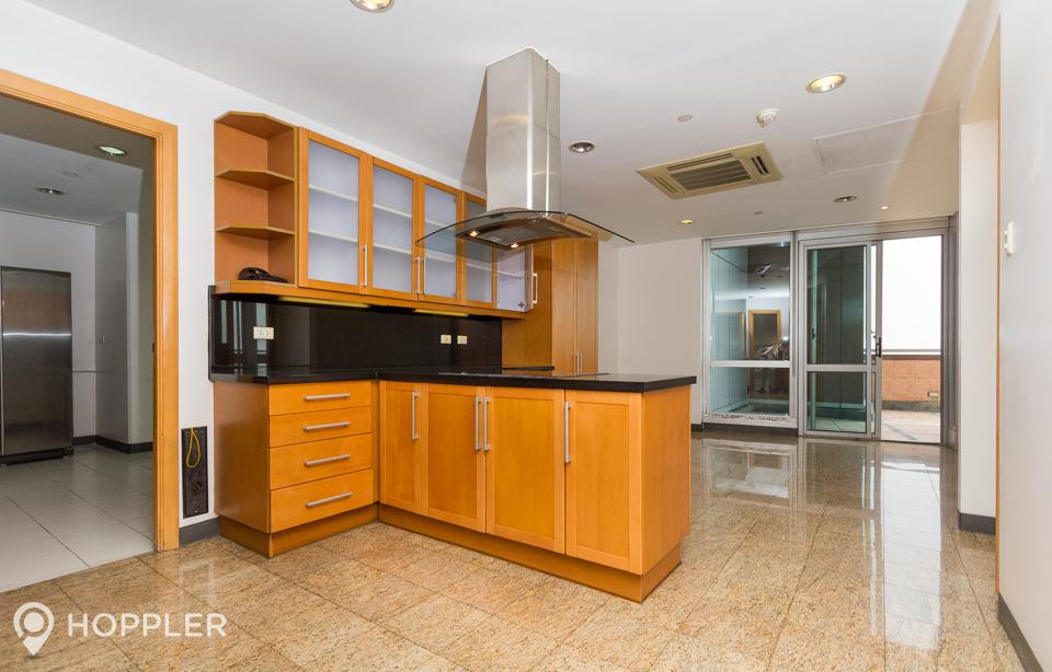3BR Condo for Sale in Regent Parkway, BGC - Bonifacio Global City, Taguig photo 5