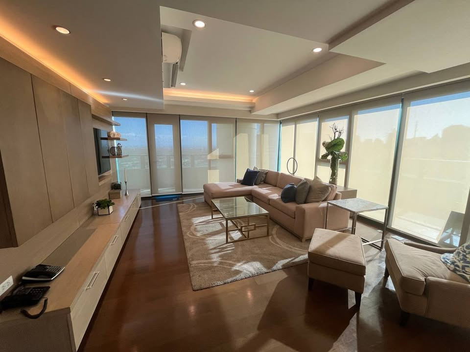 For Sale 3BR in Edades photo 5
