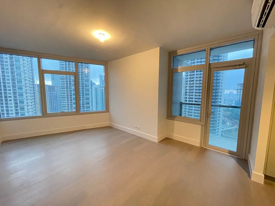 3BR The Proscenium Residences photo 3